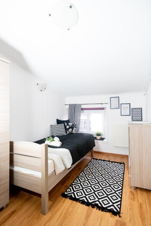 Ferienwohnung Cosy & Comfy - Old Town Posen Exterior foto